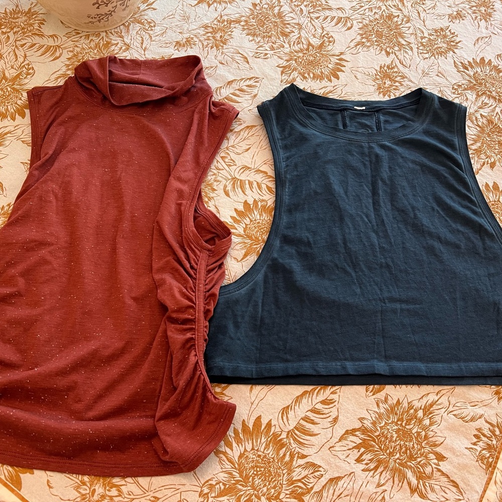 2 UEC Lululemon cropped workout tops